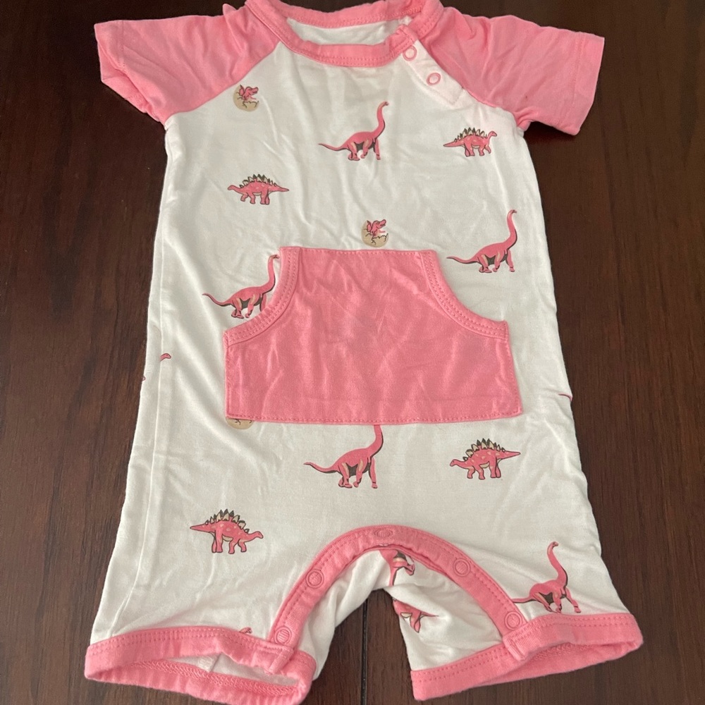 Kyte baby pink Dino shortall Sz 6-12 m